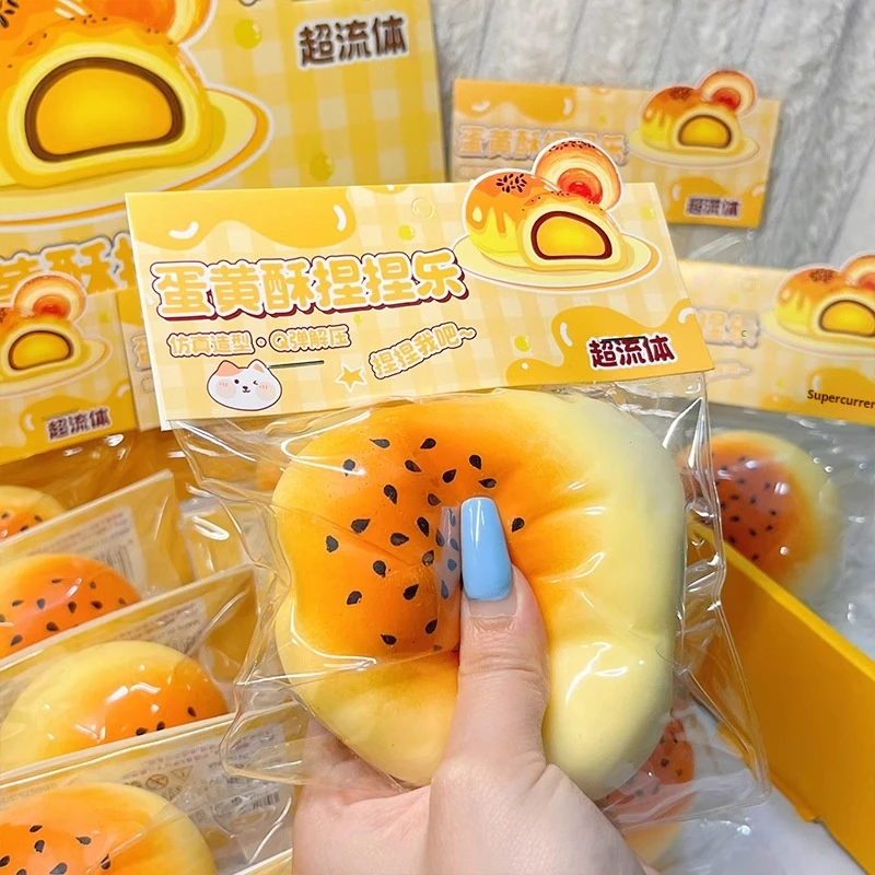 

New Creative Simulation Food Fluid Egg Yolk Crispy Squeezing Toy Hand Release Slow Rebound Stress Relieving Toy Birthday Gift