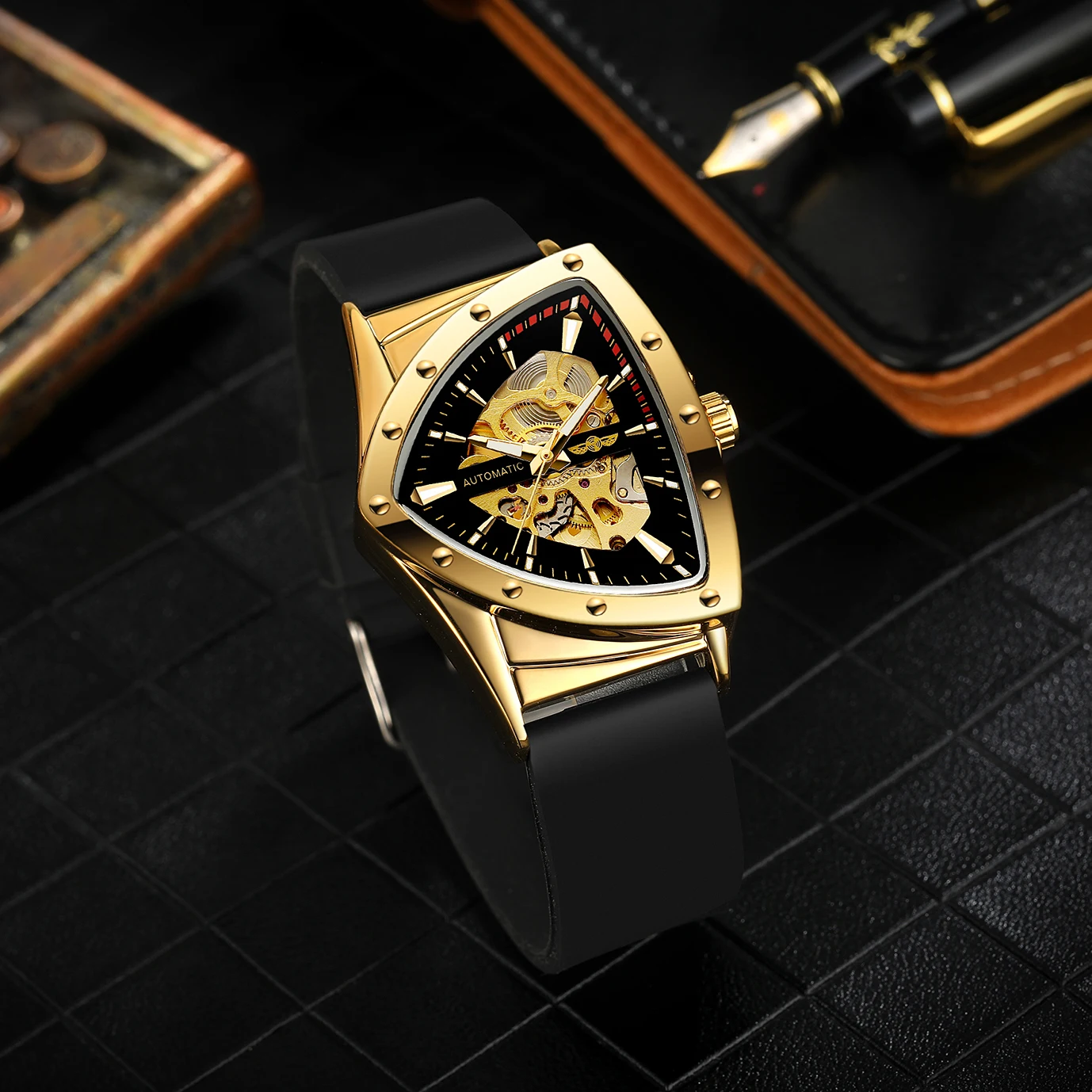 

Мужские автоматические механические часы WINNER Fashion Triangle Skeleton, золотые спортивные часы, топовый бренд, роскошный ремешок из резины, подарок.