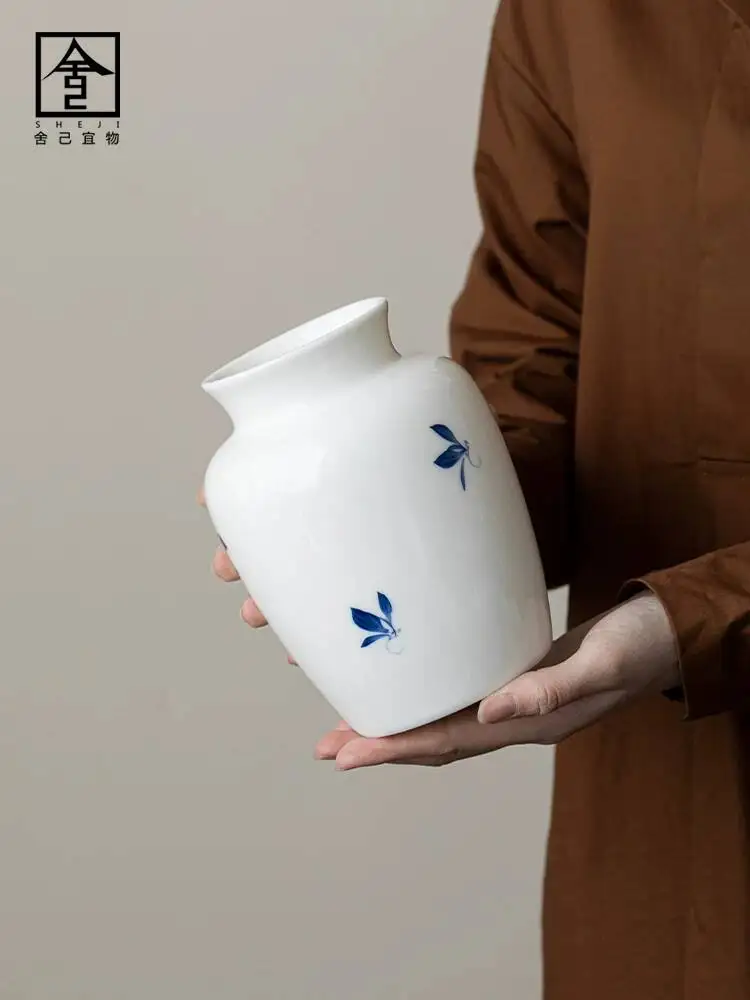 Hand-Painted Butterfly And Autumn Orchid Ceramic Vase Ornament For Living Room Arrangement Ins Creative Hydroponic Flower