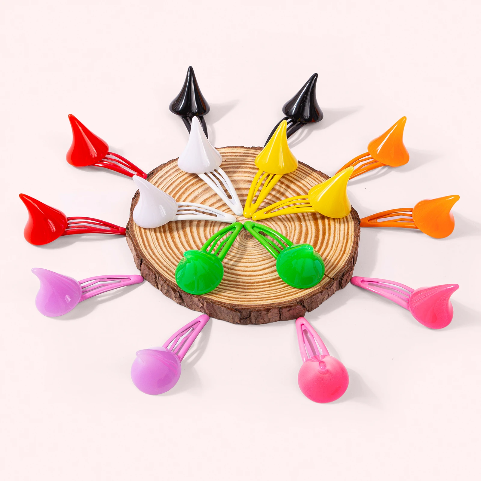 8/16pcs Creative Plastic Cow Horns Hair Clips for Women Girl Halloween Barrettes Halloween Makeup Party Hair Accessories