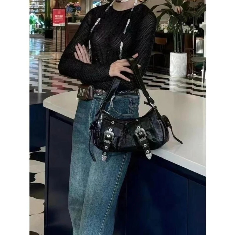 

Sweet and Cool Spice Girl Fan Car Bag 2026 Новая высококачественная модная упаковка Сумка на плечо подмышками Пригородные сумки для работы