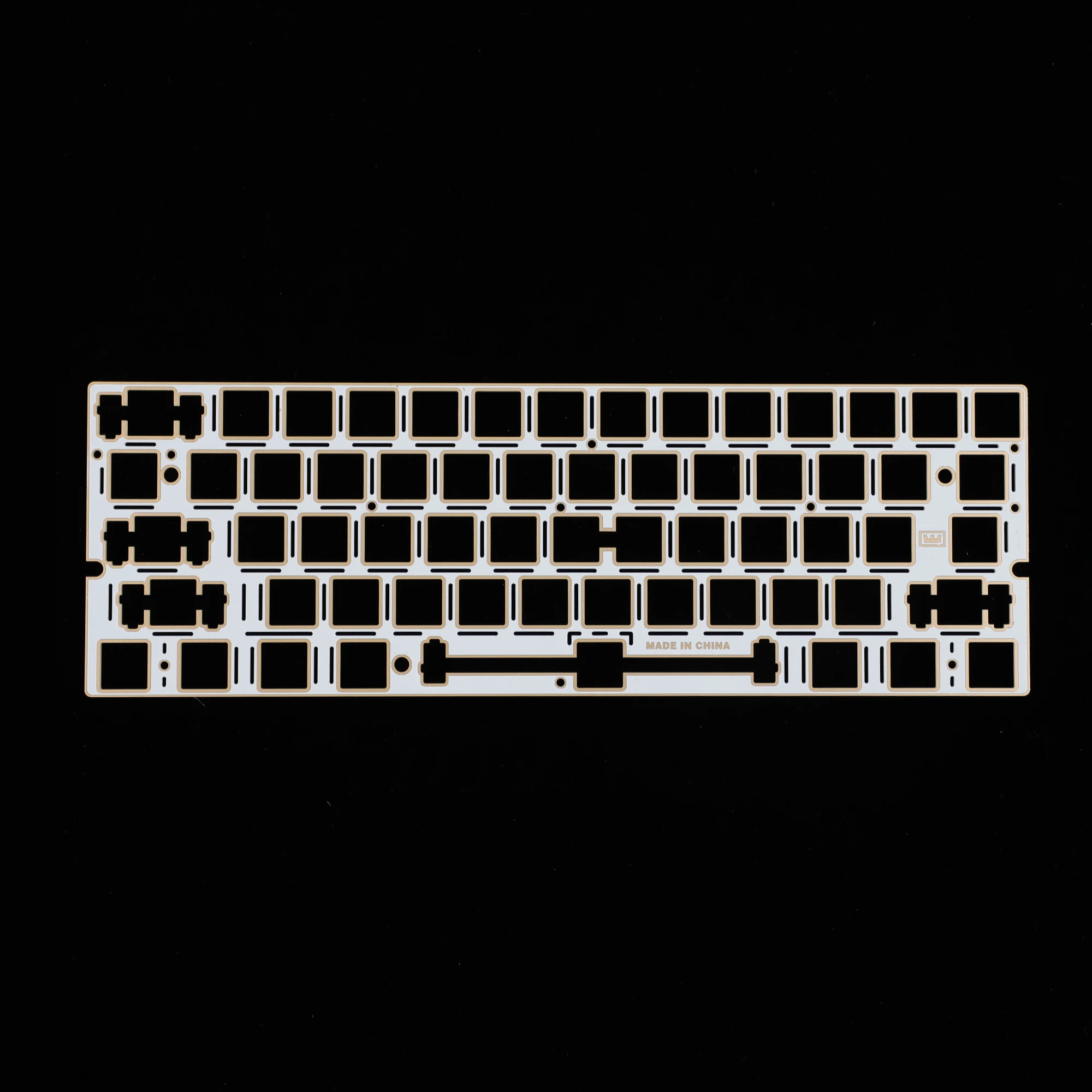 YMDK 60% Layout Switch Plate Immersion Gold FR4 Carbon Fiber Keyboard Positioning Plate For Wooting 60HE Mechanical Keyboard