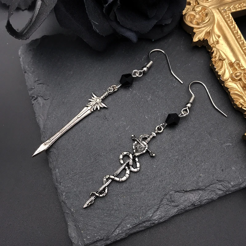 Vintage Sword Dangle Earrings For Women Dark Gothic Snake Dagger Earring Silver Color Punk Goth Jewelry Halloween Accessories