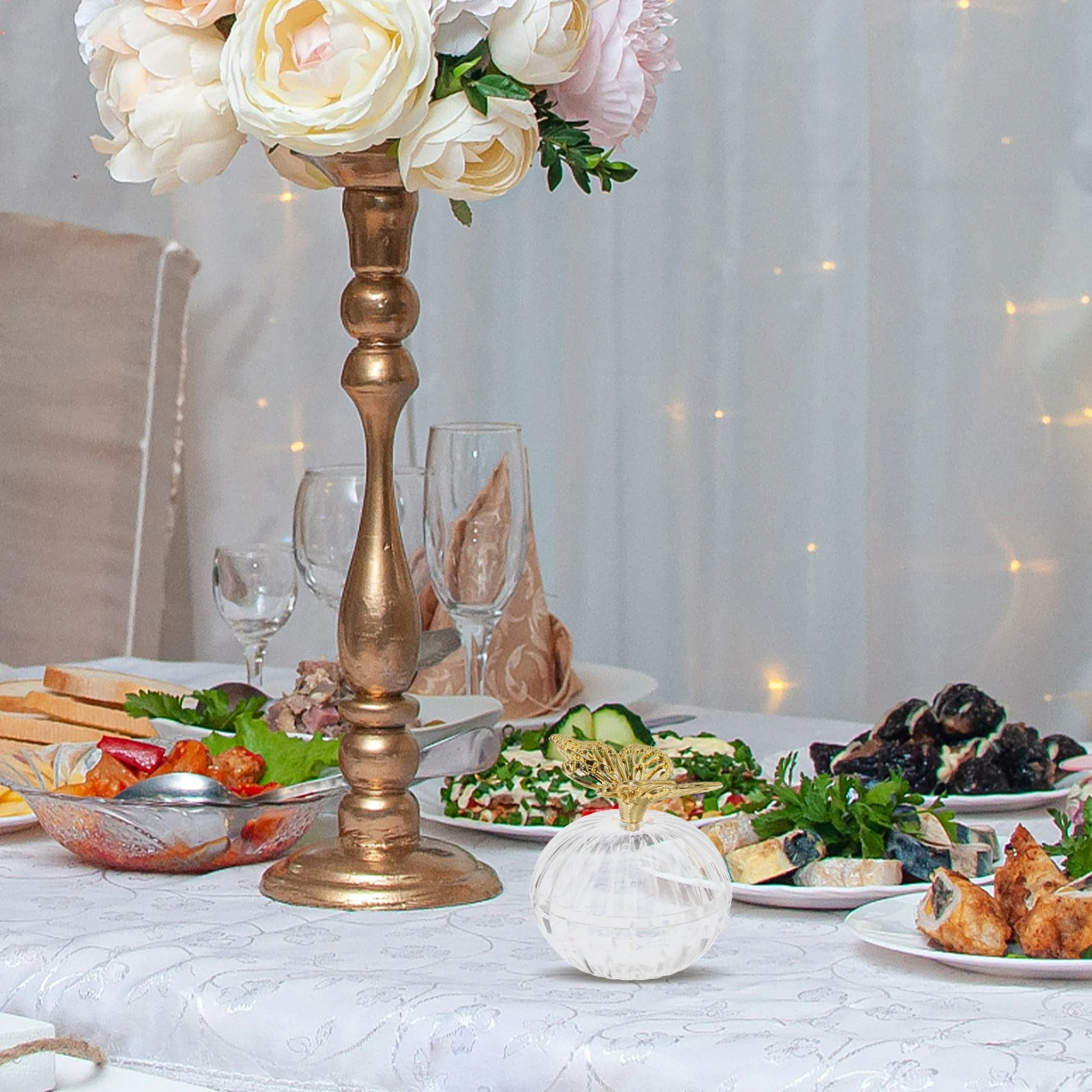 

12Pcs Clear Plastic Candy Boxes Wedding Favor Gold Plated Butterfly European Style Transparent Round Bottom Storage