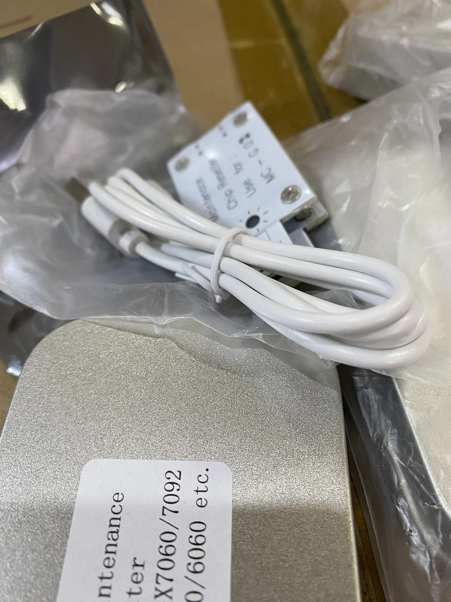 

MC-G02 Maintenance box chip resetter For Canon G2160 G3160 G1220 G2260 G3260 G3360 G1420 G2420 G2460 G3420 G3460 G3620 G1920
