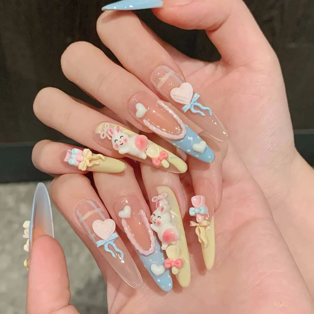 100 Stück süße blaue Schleife 3D Nail Art Dekorationen Mini Harz Band Nagel Charms Strass Charms Nagel Zubehör Maniküre DIY