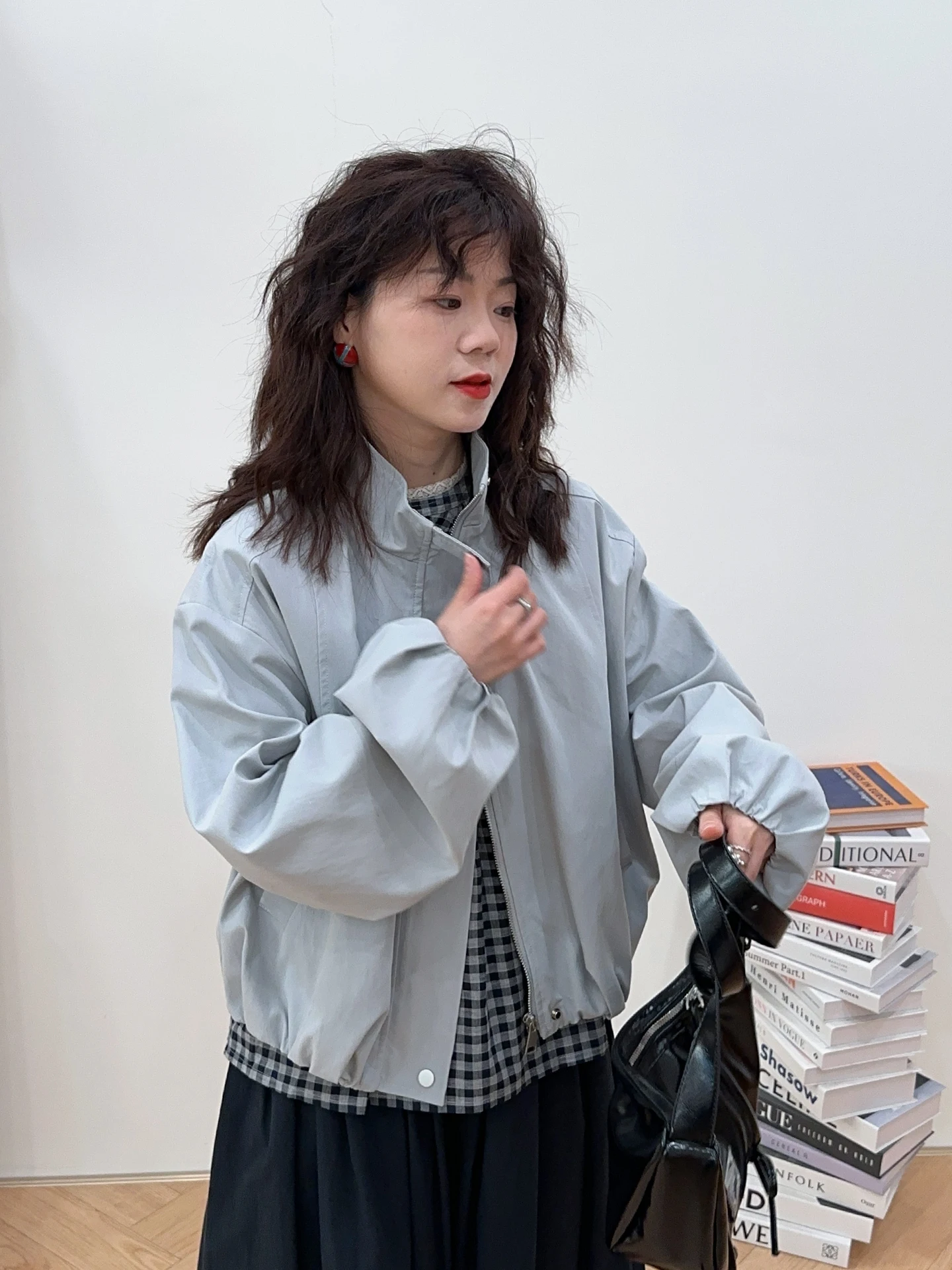 

Early Spring Korean Sle Casual Commute Stand Collar Jaet Scorpion in Water Bottle Personali ort Coat for Women