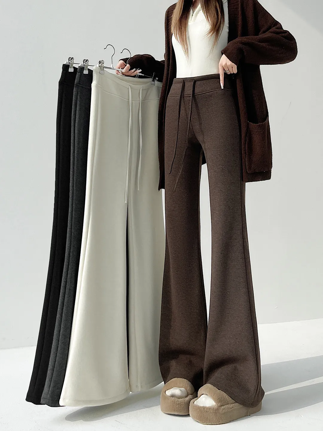 Calças Esportivas Casuais de Cintura Alta e Ajustadas para Mulheres, Novo Modelo de Inverno, Confortáveis e com Caimento Elegante, Versão Coreana