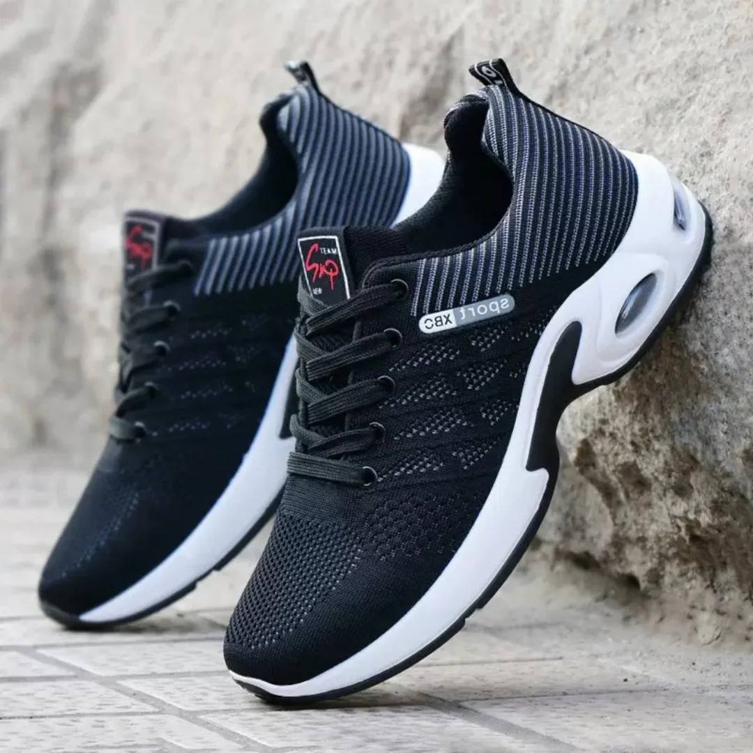 Men's Breathable Lace-Up Running Shoes Trend Korean Light Casual Sports Shoes Comfortable New Version