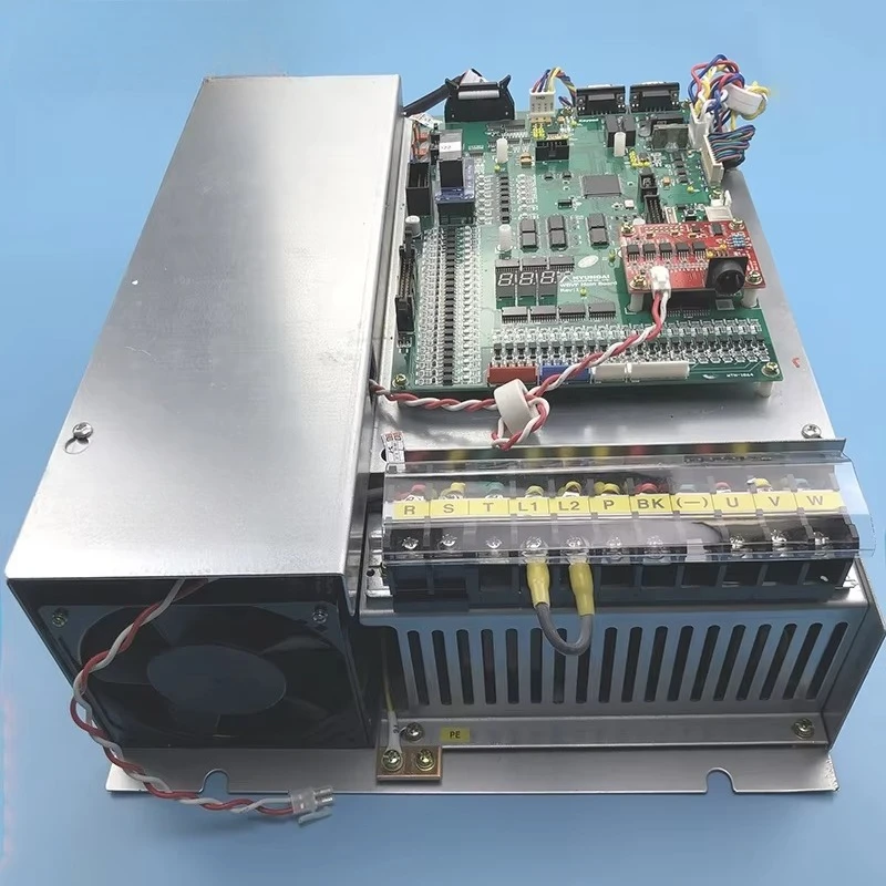 

WB100GT Inverter Elevator Inverter Lift Inverter 7.5KW Drive 11KW Drive UPLIFT PARTS