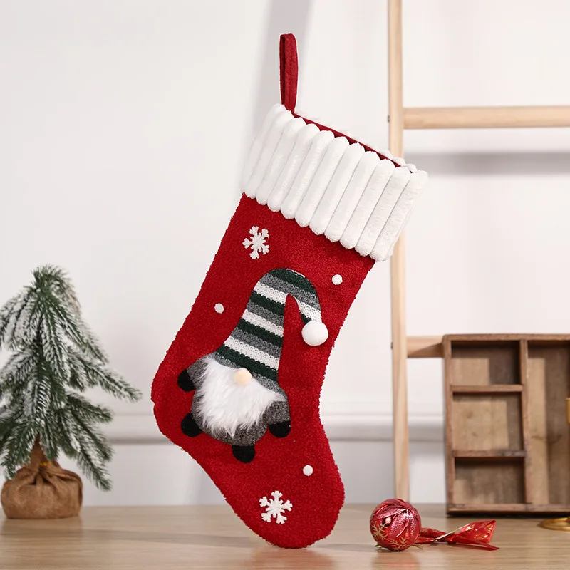 Personalized Customization Christmas Decoration Candy Socks Embroidered Elderly Christmas Socks Christmas Children's Gift Socks