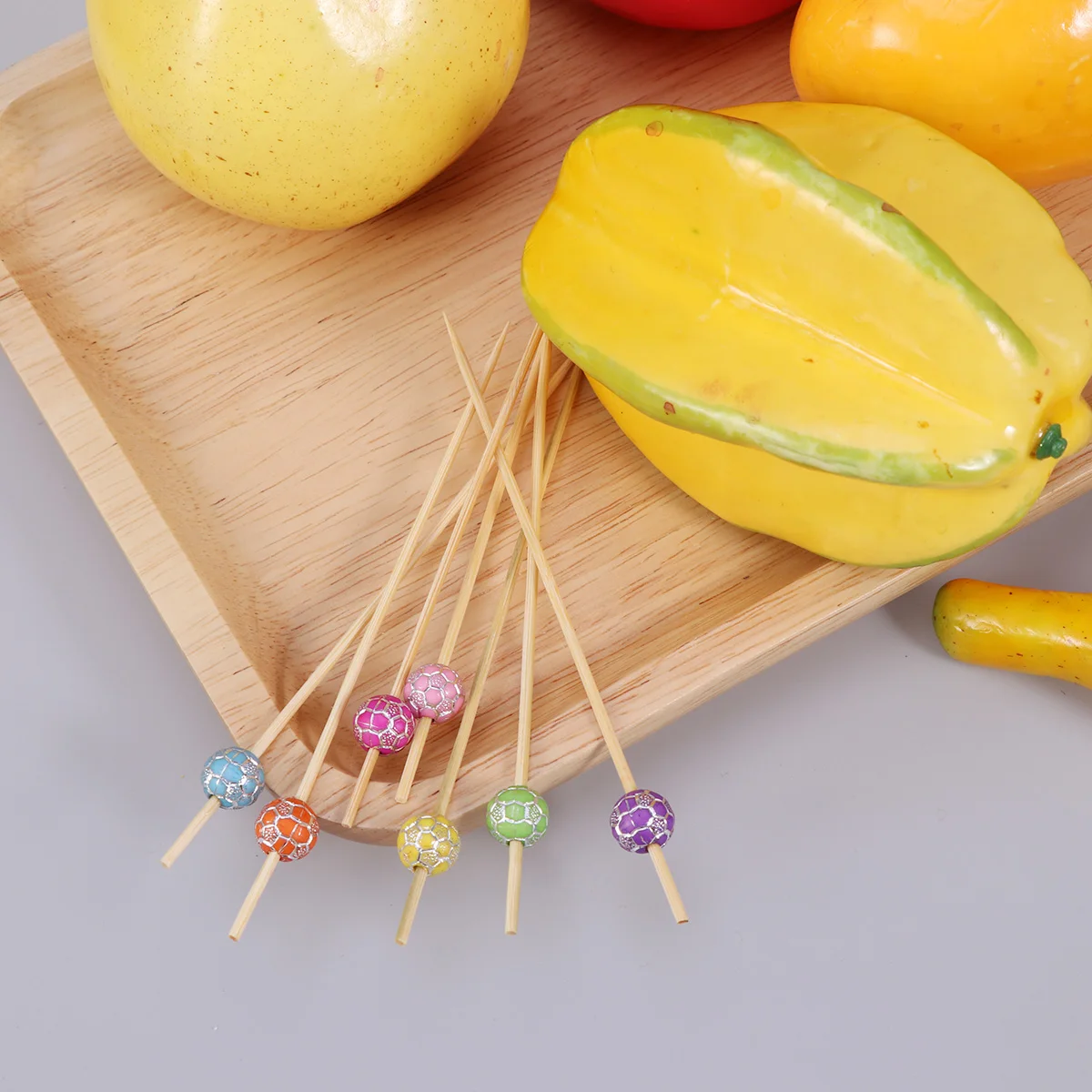 

100 Pcs Bamboo Cocktail Picks Fruit Sticks H made Creative Shape Safe Decor Bar KTV Home Clubs Entertaining Venue Bartender