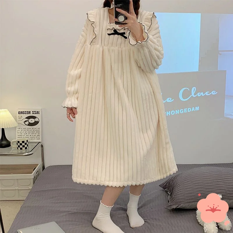 بيجامة نسائية من الصوف المرجاني موديل جديد للخريف والشتاء فستان نوم من الفلانيل بدلة نوم مبطنة بالصوف بيجامة لطيفة وسميكة ملابس منزلية