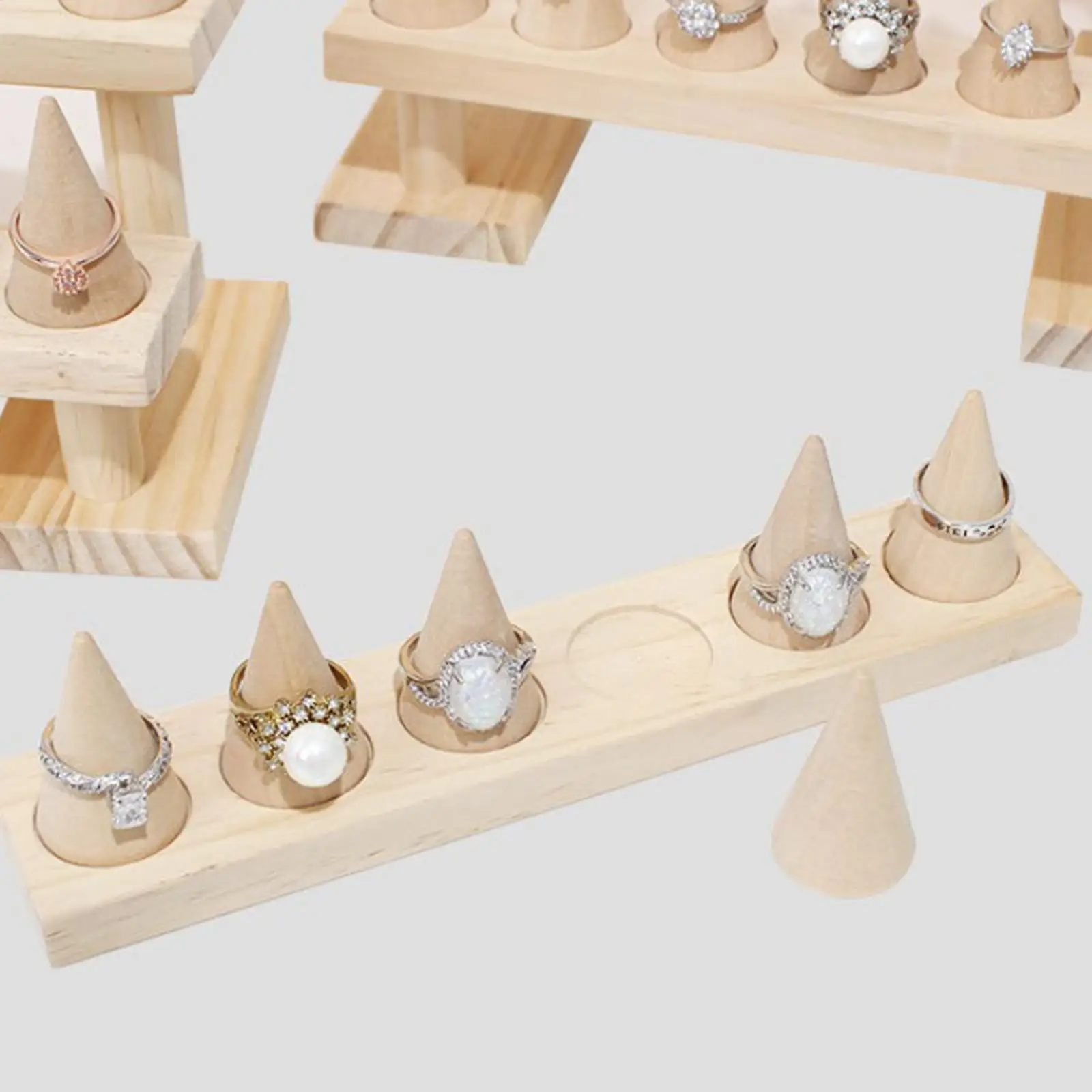 

Elegant Ring Display Stand Holder Conical for Photography Showcase Bedroom