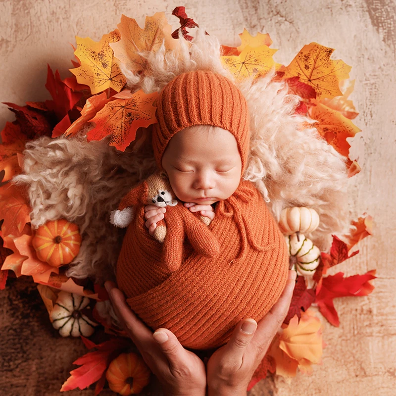 Autumn Theme Newborn Baby Photography Accessories Hand Knitted Wrap Hat Doll Set Studio Baby Photo Wool Mat Nano Background Prop