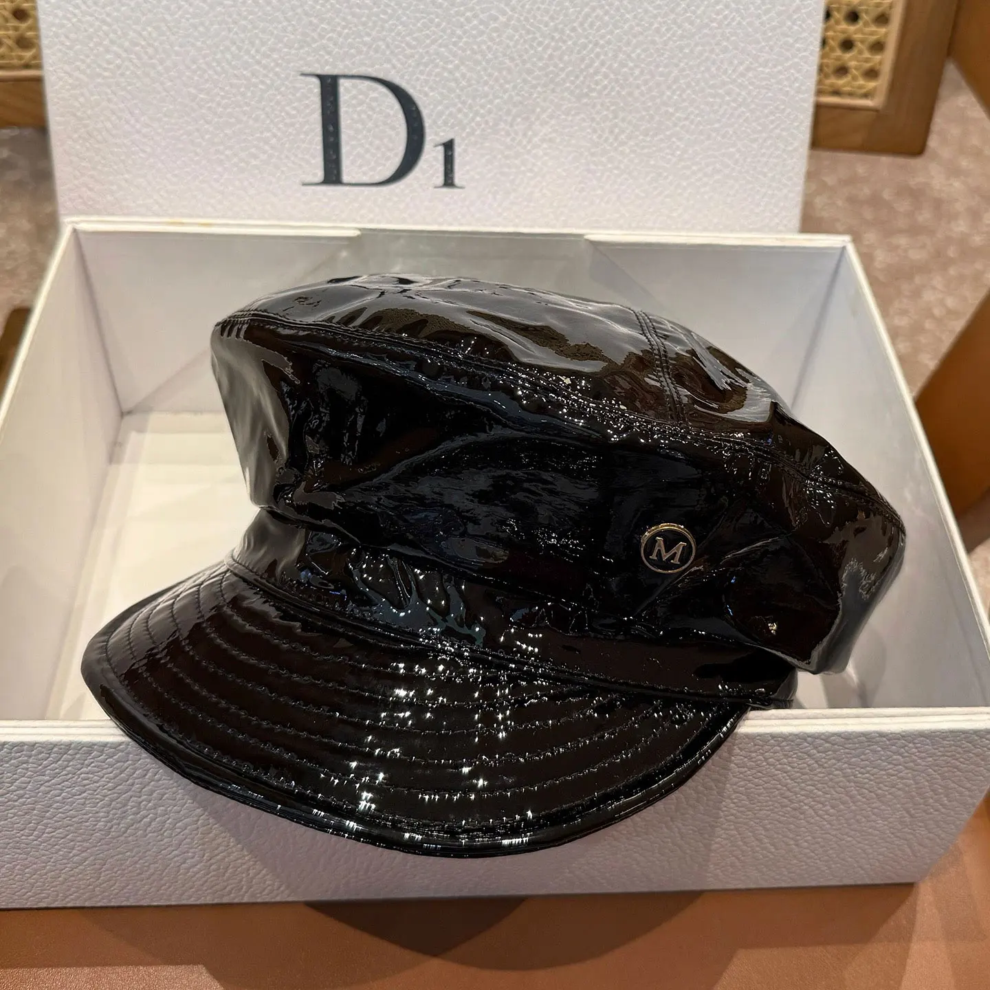 2025 New Autumn Winter Women's Glossy Lacquer Leather Military Style Sailor Hat Captain's Hat Duck Tongue Hat