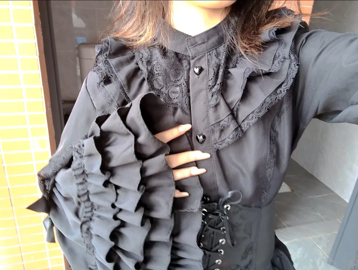 

Рубашка SOIOMES Lolita с кружевными вставками Girlfire, универсальная рубашка в готическом стиле, черно-белая, темная серия