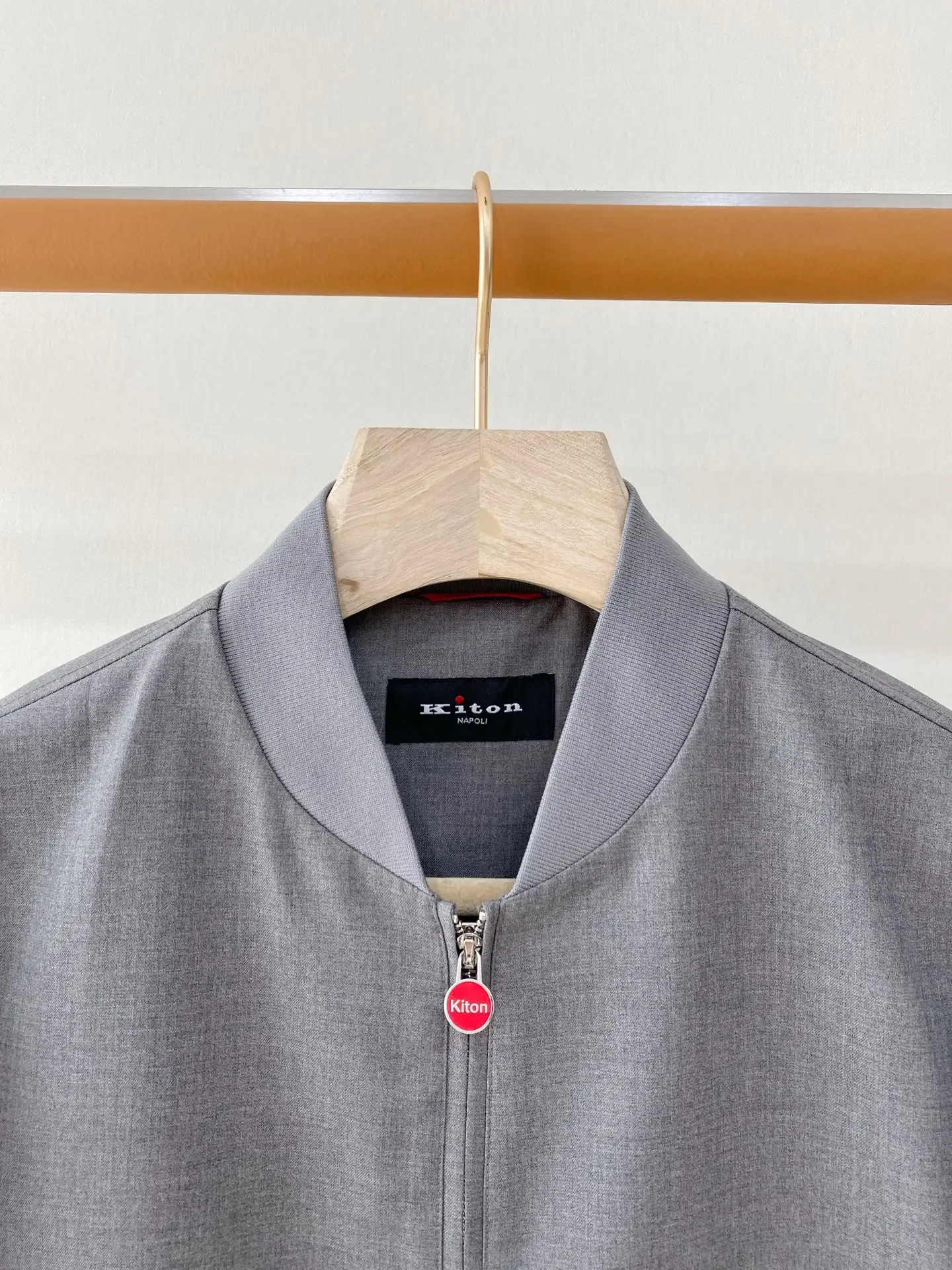 Kiton Italian baseball collar fabric zip solid color jacket