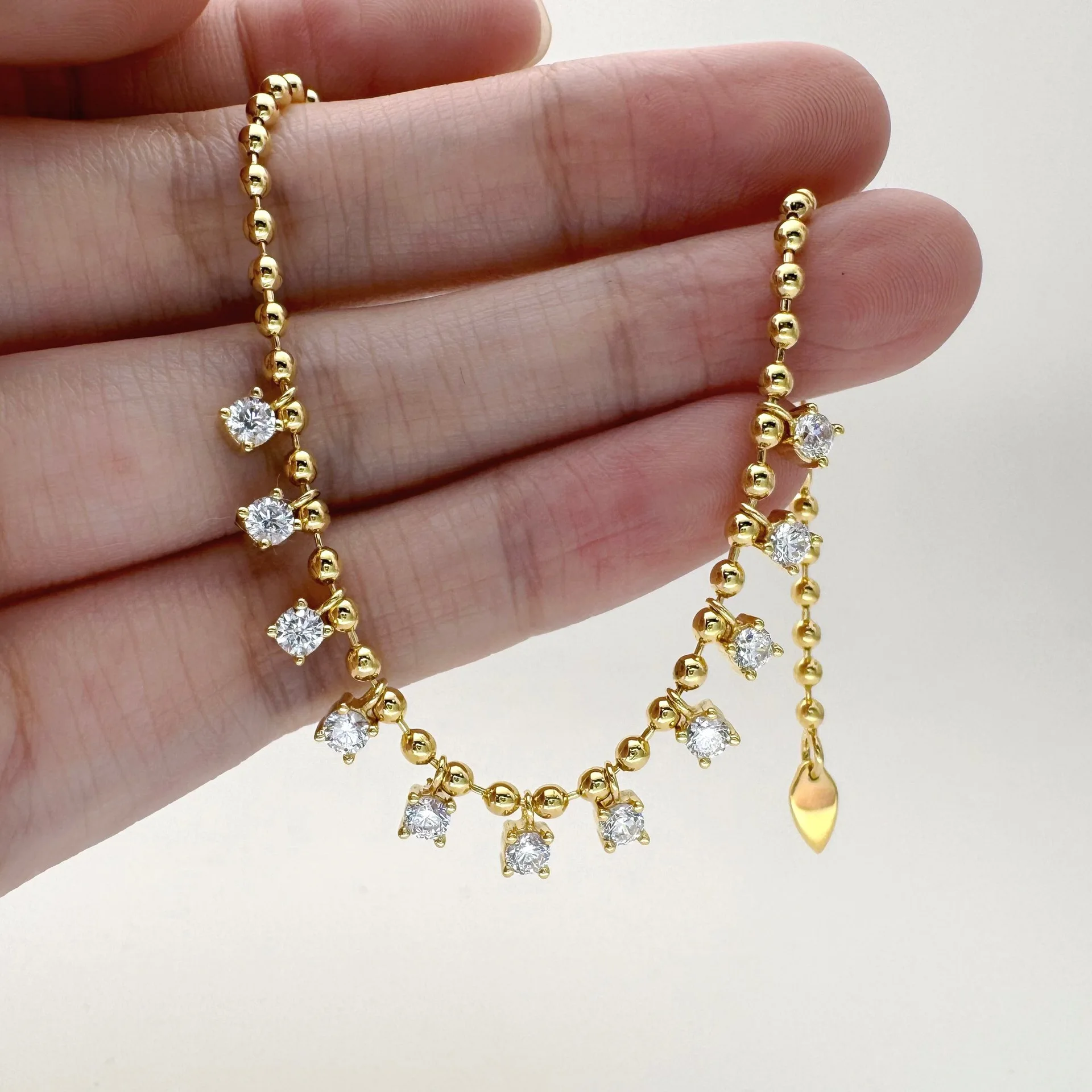 

Women 18K AU750 Rose Gold Zircon Detachable Magnetic Wind-Bead Set | Convertible dual-chains for versatile styling