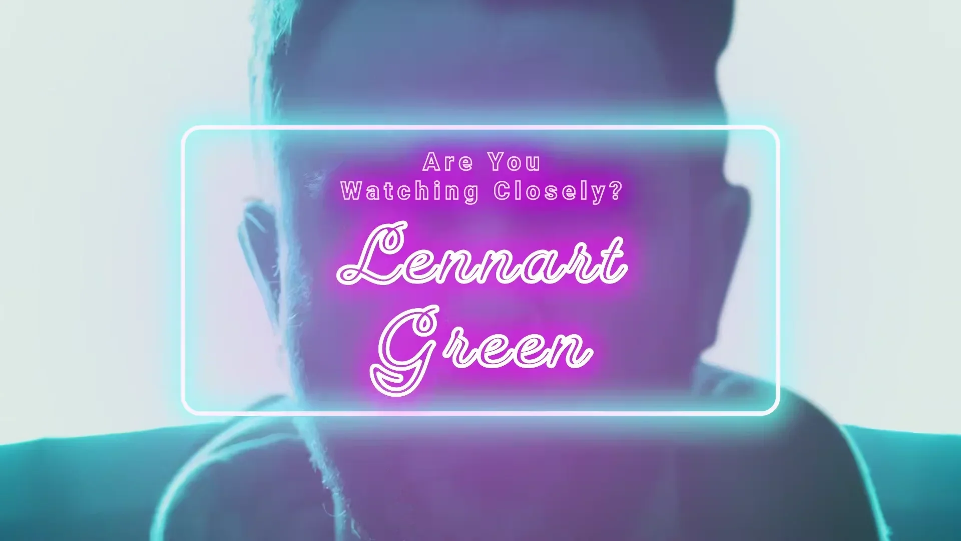 Watching Closely Lennart Green 2 by Benjamin -Magic tricks