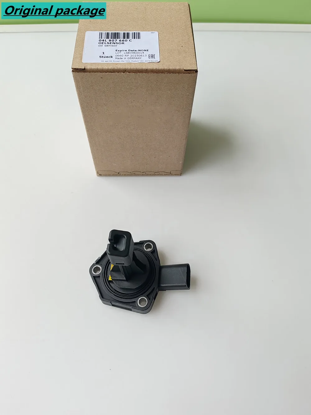 

Genuine OEM 04L-907-660-C 04L907660C / 03C-907-660-G 03C907660G Engine Oil Level Sensor for VW Audi Skoda 1.6tdi 2.0 TDI Diesel
