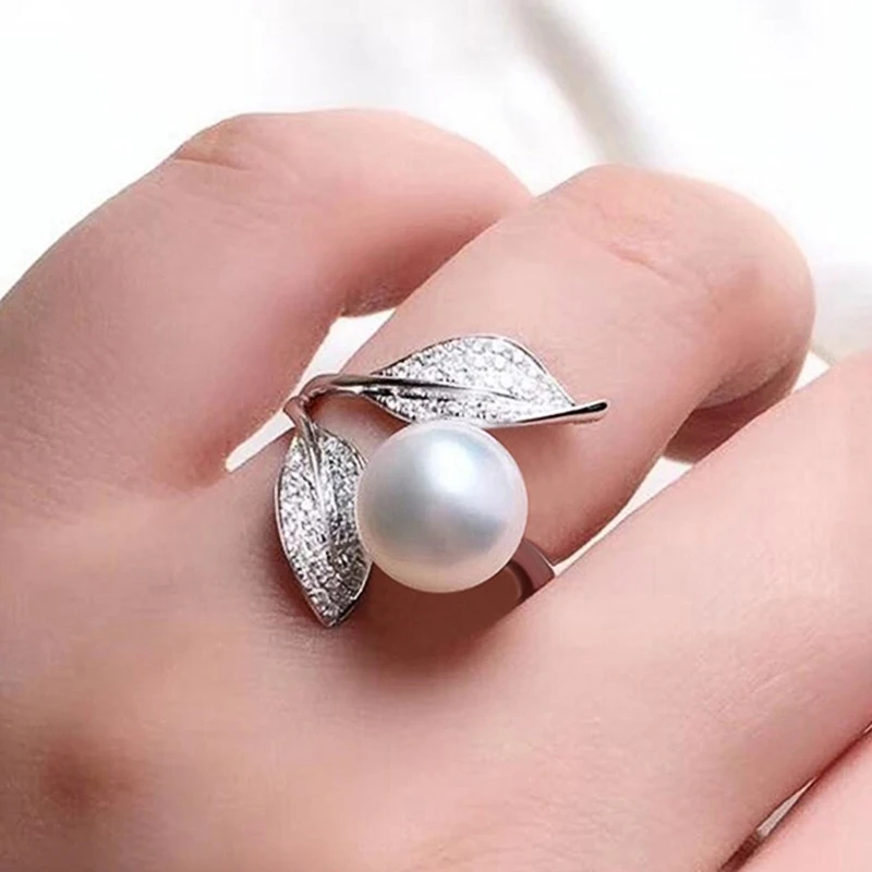 Huitan Trendy Imitation Pearl Rings Women Fancy Leaf Design Temperament Elegant Female Accessories Luxury Cubic Zirconia Jewelry