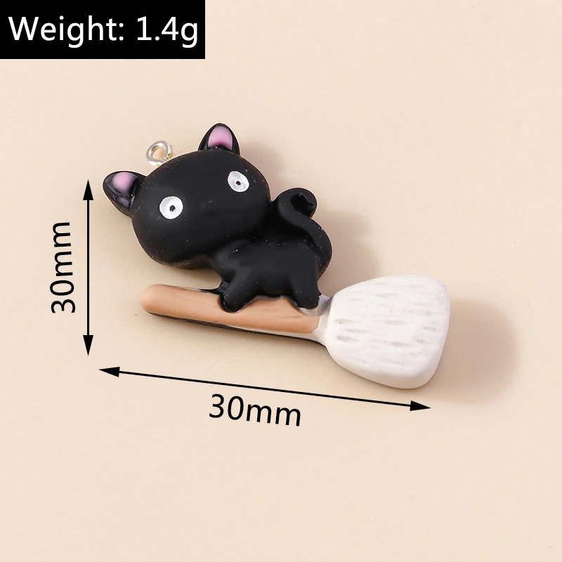 10 stücke gemischte Halloween Charms niedlichen Harz Witch Hut Katze Kürbis Mond Geist Charms Anhänger für DIY Schmuck machen Zubehör – Detail 12