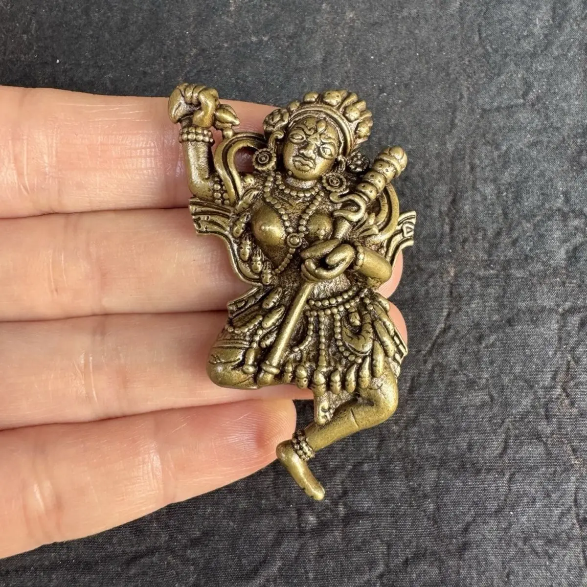 Vintage Vajrayogini Pendant Tibetan Dakini Goddess Amulet Statues Figurines Lucky Ornaments Home Decoration gifts