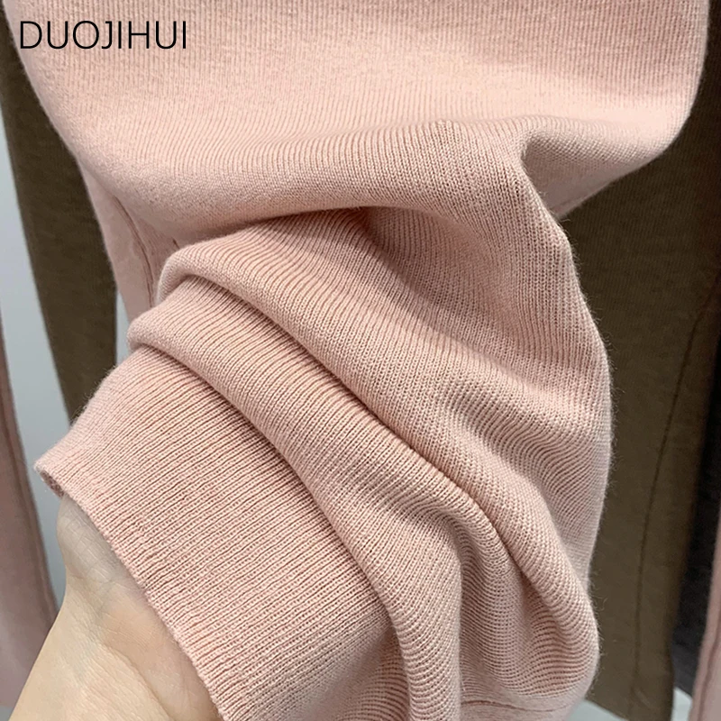 DUOJIHUI-Pulôveres chiques de pescoço quadrado para mulheres, manga comprida, magro, escritório básico, cor pura feminina, moda simples, feminino,