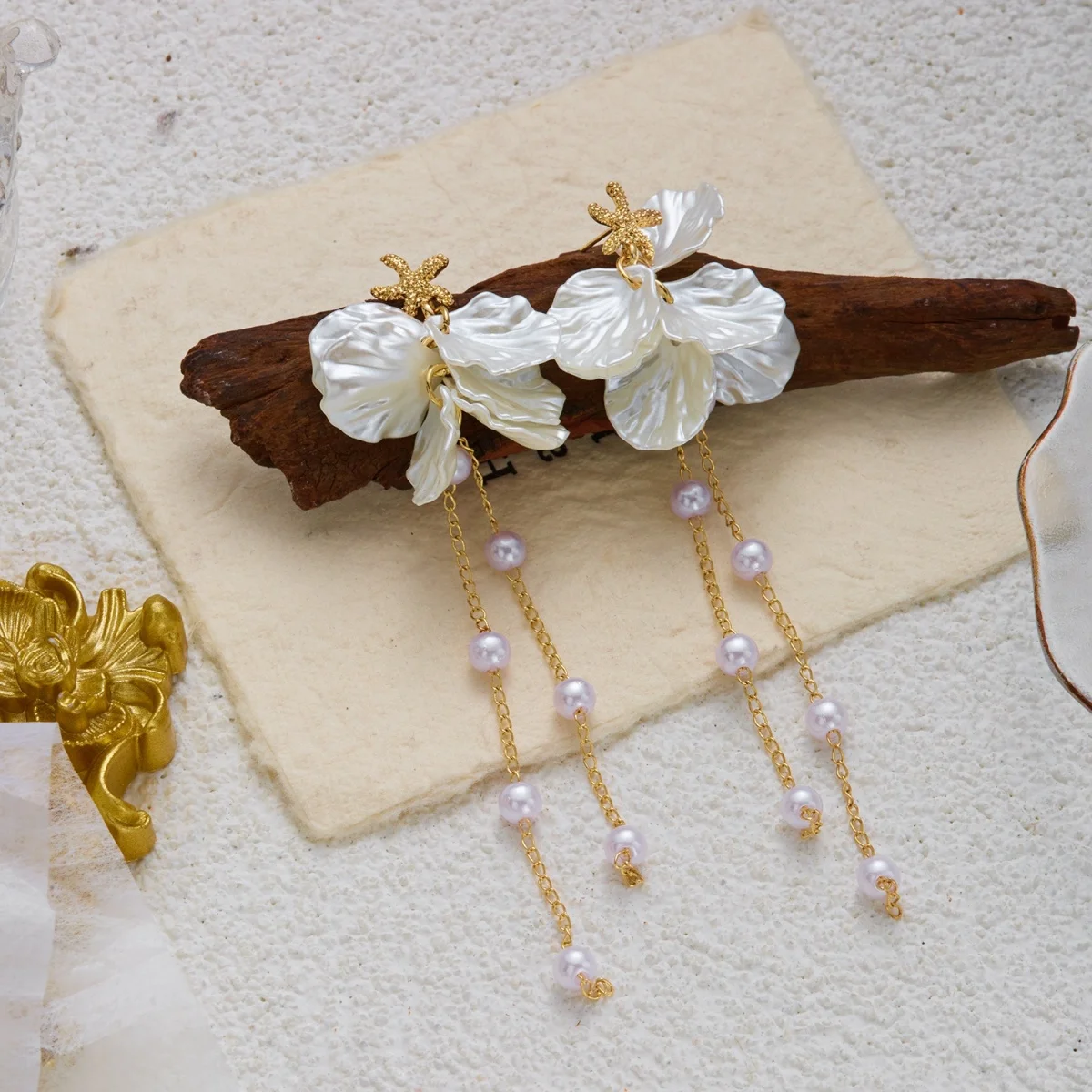 Ozean-Seestern-Ohrringe aus Acryl mit simulierten Perlenketten und Quasten für Damen, Sommer-Muschel-Seepferdchen-Schildkröten-Ohrringe, Schmuck – Detail 19
