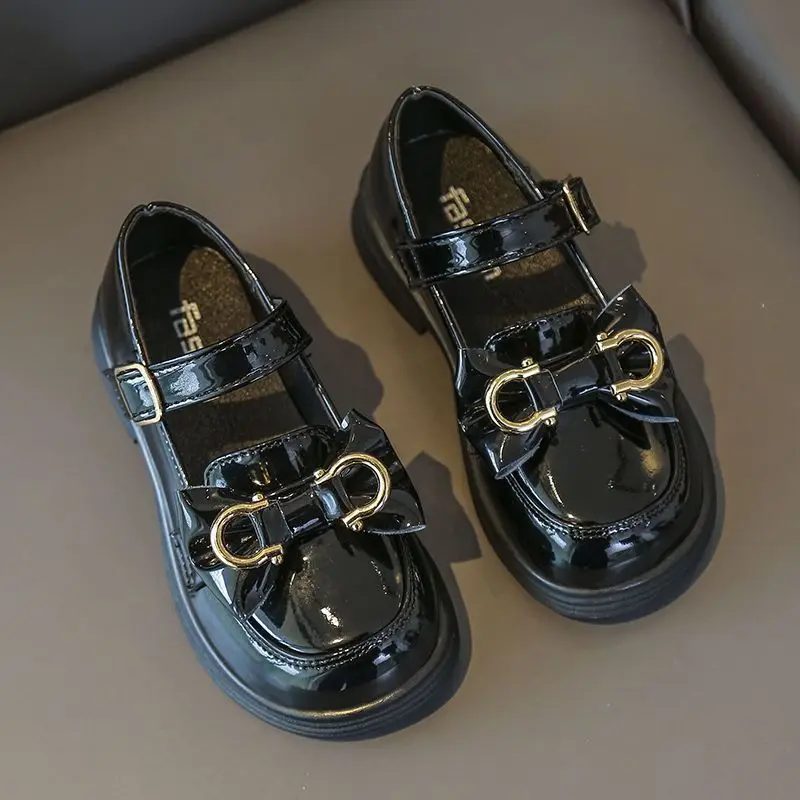 

Girl's Leather Loafers 2026 Spring Autumn British Style Soft Sole Non Slip School Performance Black Shoes with Bow