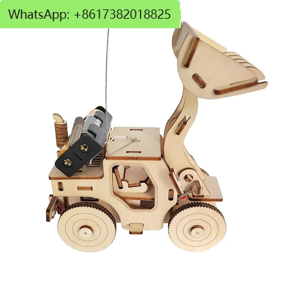 DIY remote control bulldozer model children's educational 3D wooden splicing toys experimental three-dimensional puzzle material