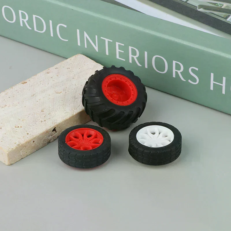 10PCS PC Toy Wheel Rubber Rim Tyres DIY Mini Technology 4WD Colorful Tires Hole Dia 2mm 2.5mm 3mm for RC Model Cars Toycars Part