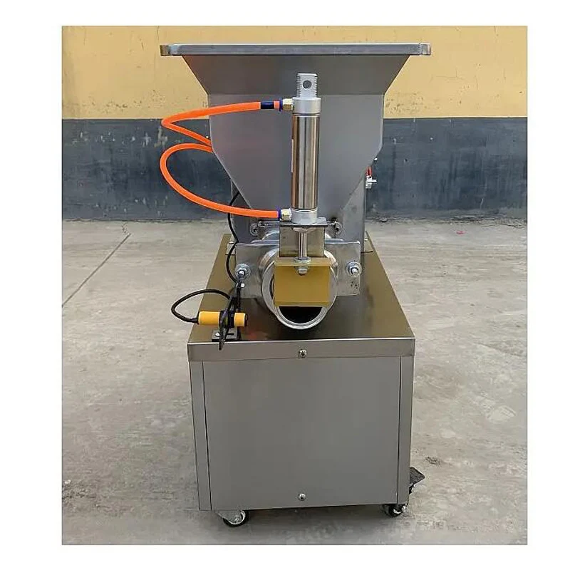 

High quality small Bakery dough divider cutting Machine 5-500g dough ball cutting machine Dough extruder