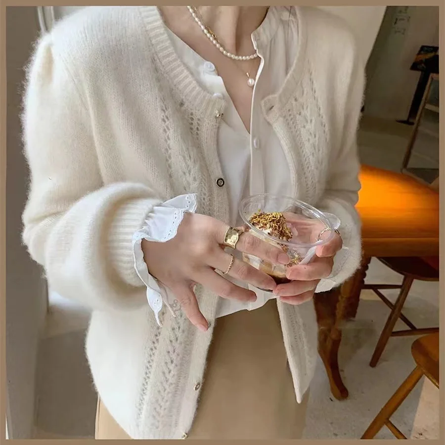 2022 New Pure Wool Cardigan Women Autumn and Winter Korean Edition Round neck SWEATER loose hollow SWEATER Short cashmere coat