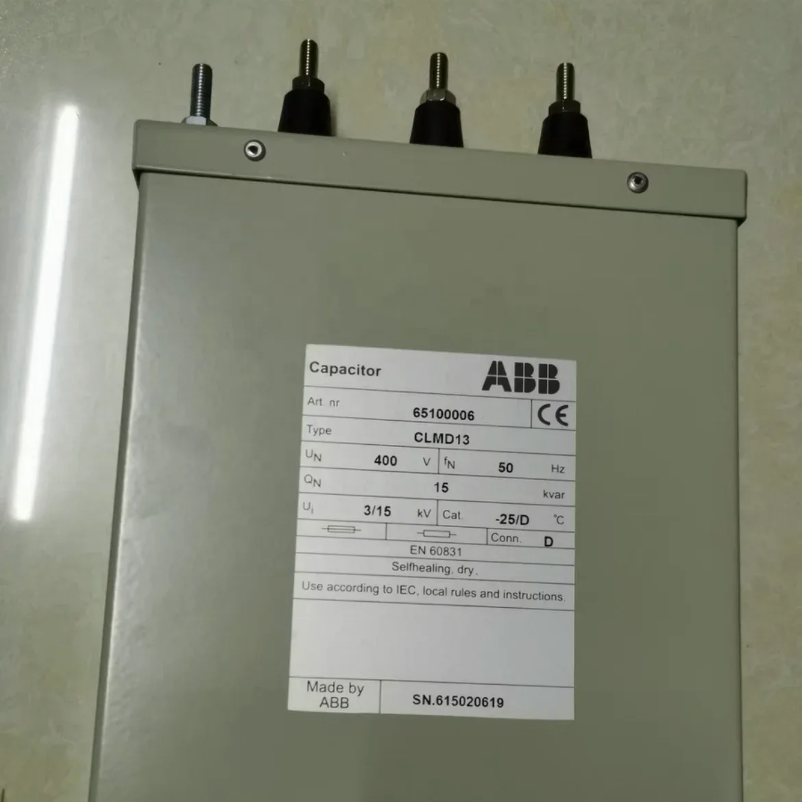 새로운 커패시터 CLMD13/12.5 400-50 CLMD13/15KVAR 525V 50HZ 저전압 커패시터 CLMD13/15KVar 440V 50Hz CLMD13 시리즈