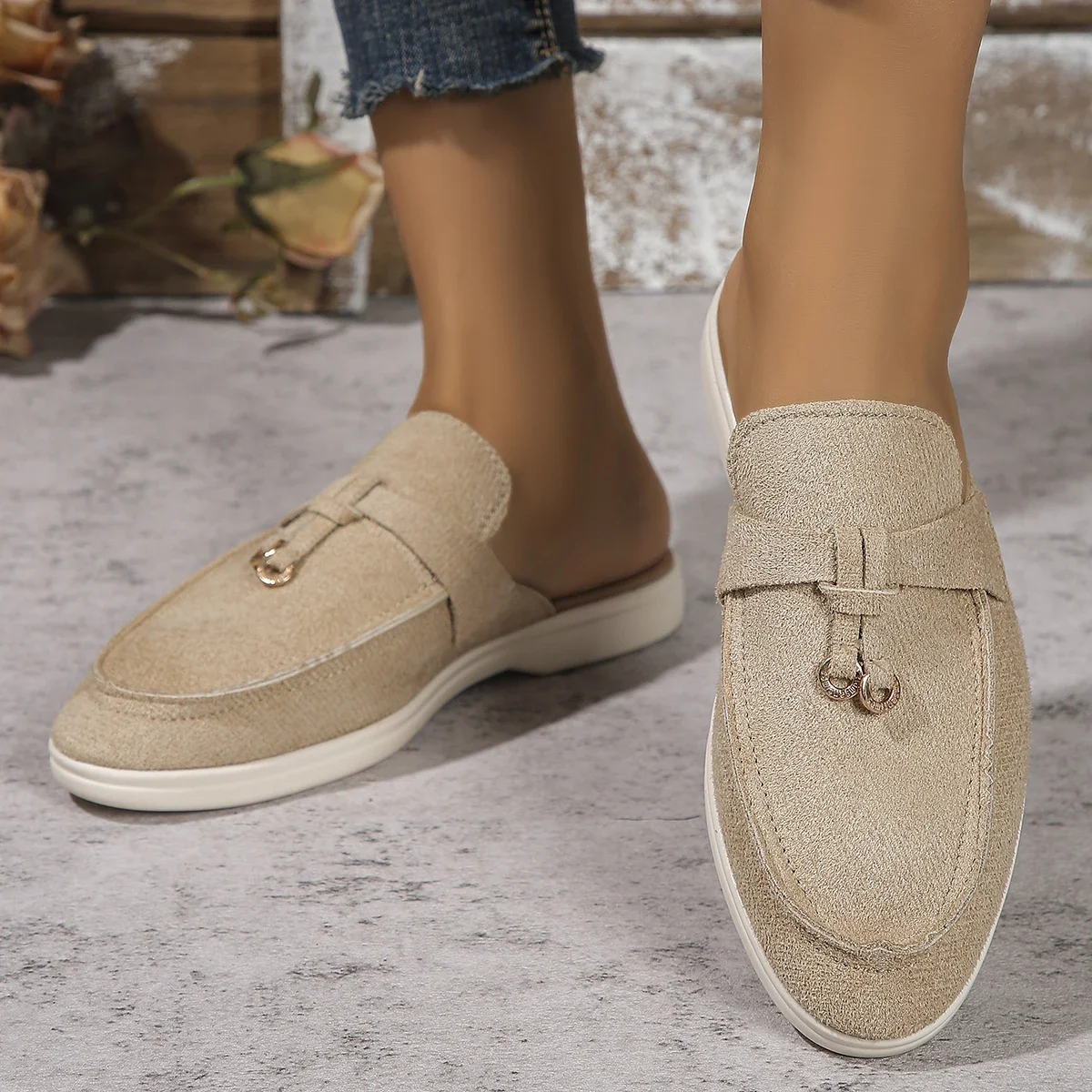 2024 New Women's Sneakers Flat Casual Shoes Slip on Ladies Loafers Plus Size 42 Vulcanized Shoes Walking Sneaker Women Slippers image 6