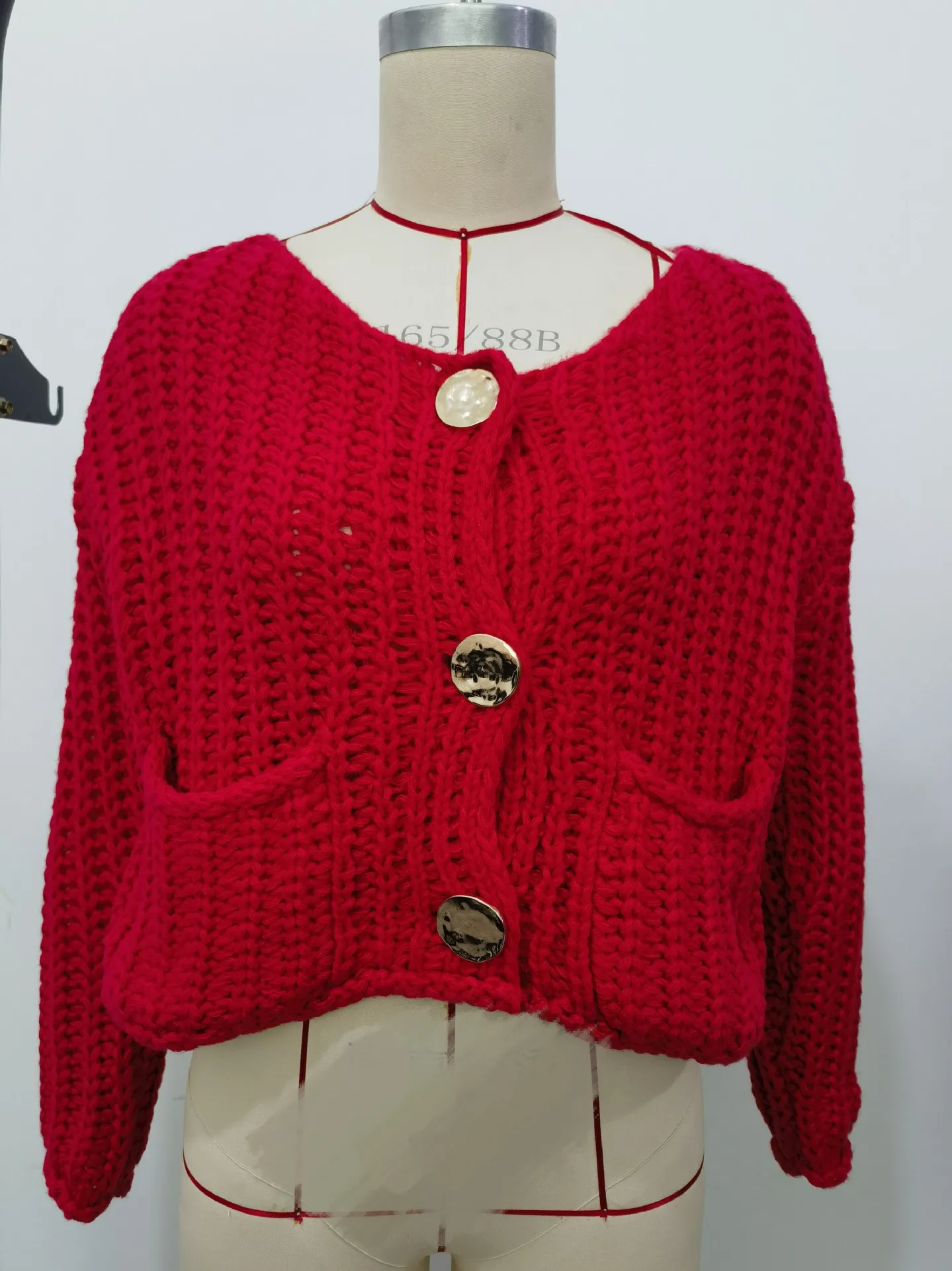 Autumn and Winter New Cardigan for Women Knitted Button O-Neck Long Sleeves Coat Pockets Solid Casual Female Sweater Outerwear