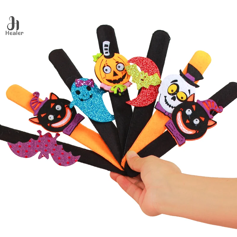 Decorazione di Halloween Slap Snap Wrap Wristband Hand Ring Clapping Ring Party Toy Slap bracciale Costume Prop accessori regalo per bambini