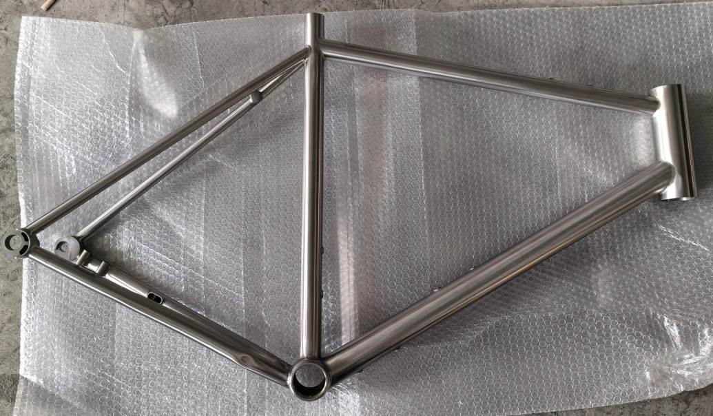 Rangka Kerikil Rangka Jalan Rangka Kerikil Titanium 700C