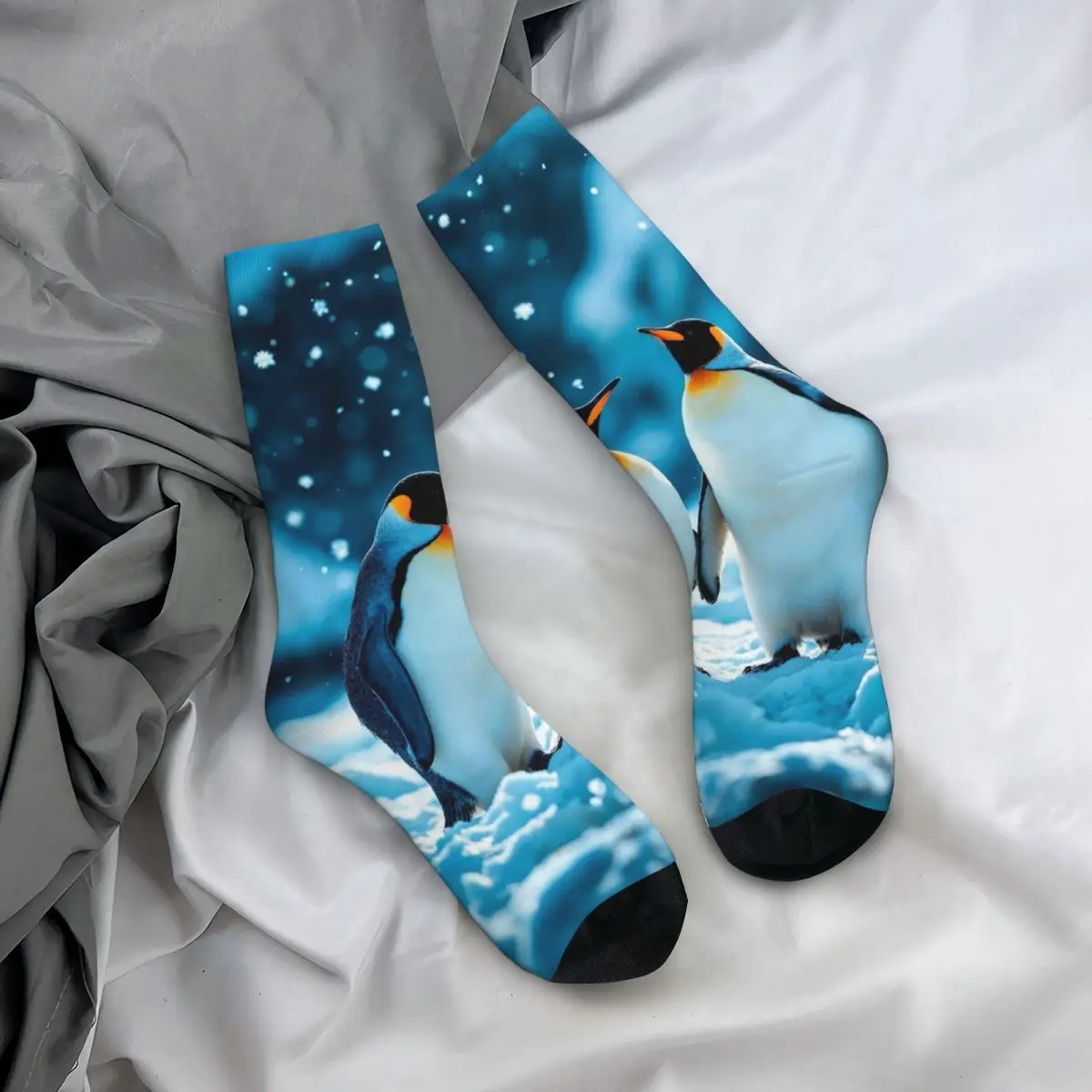 

All Seasons Crew Stockings Arctic Penguin And Snow Print Socks Harajuku Long Socks Accessories for Men Women Birthday Present