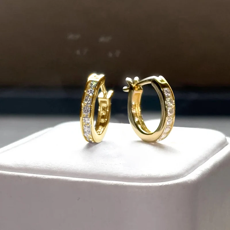 

Rrjzz Certified VVS1 D Color Moissanite Huggies Earring 925 Sliver Plated White Gold Hoop Earrings for Women Wedding Jewelry