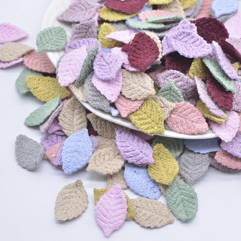 100Pcs 1.8*2.7cm Leaf Padded Appliques for Clothes Shoes Socks Scarves Sewing Patches Accessories DIY Hair Clips Earing Decor