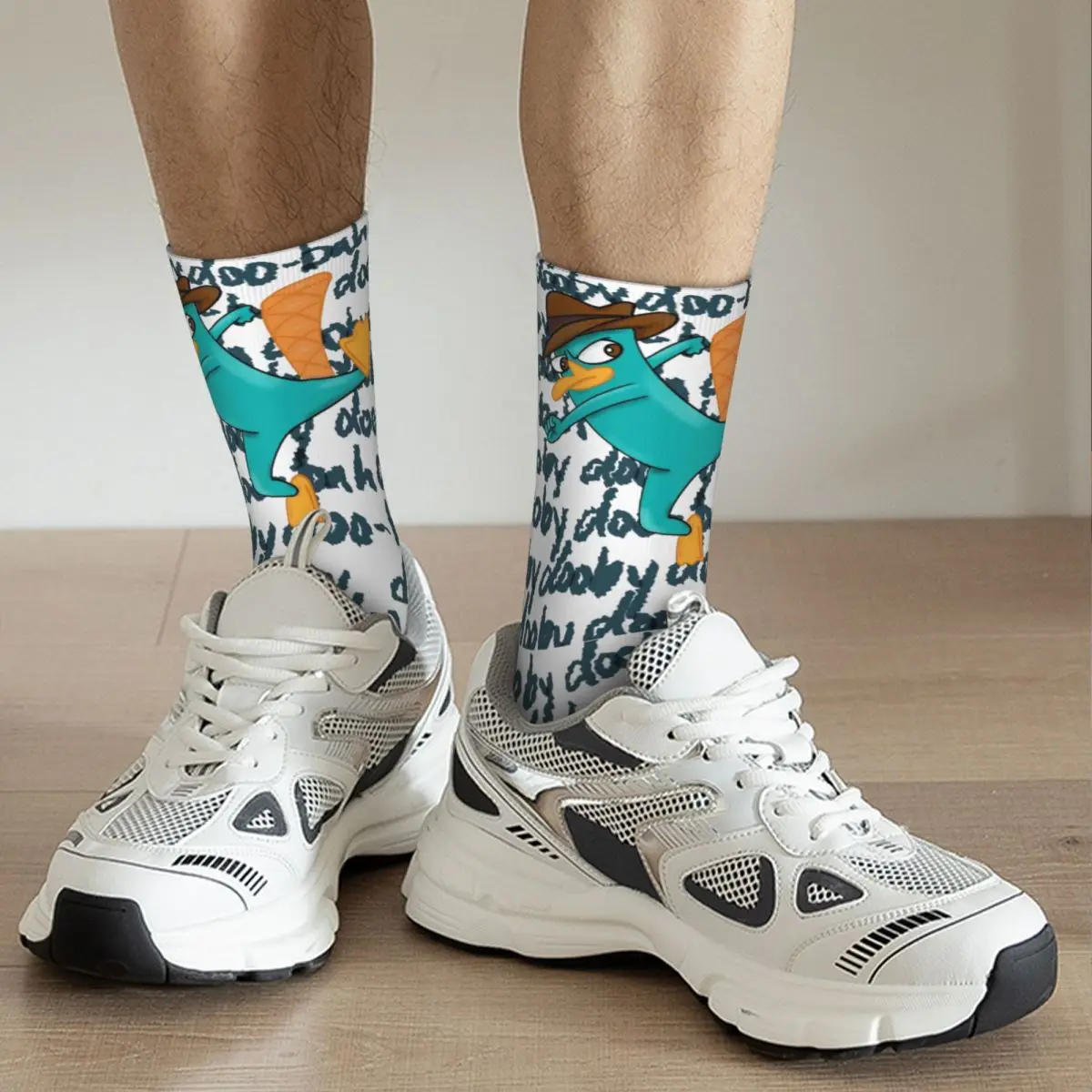 Crazy Design Perry The Platypus Agent calcetines de baloncesto, calcetines de equipo de poliéster, Unisex, antideslizantes