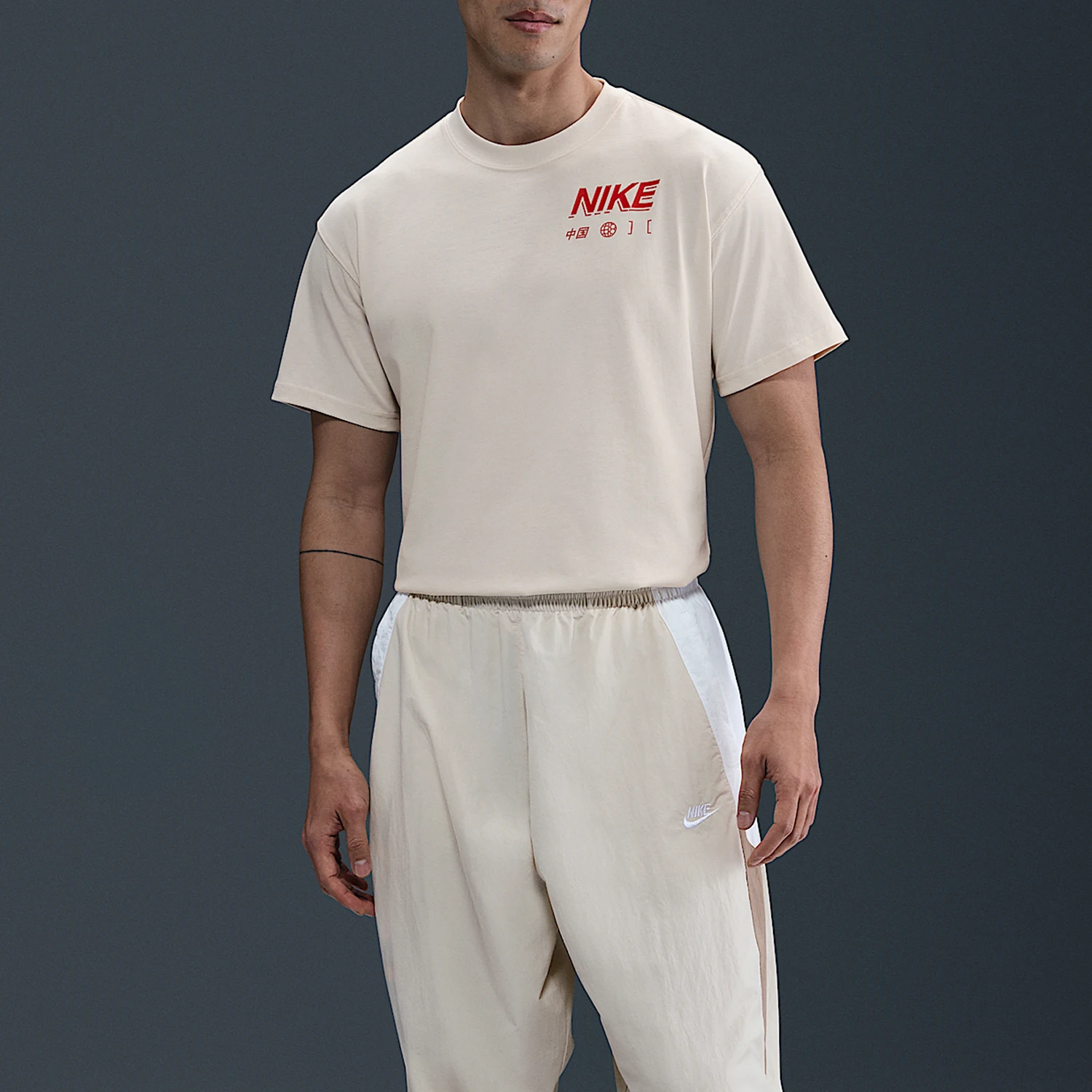 Nike Authentic Premium Men's Sports Football Training Breathable T-Shirt IB7305-030