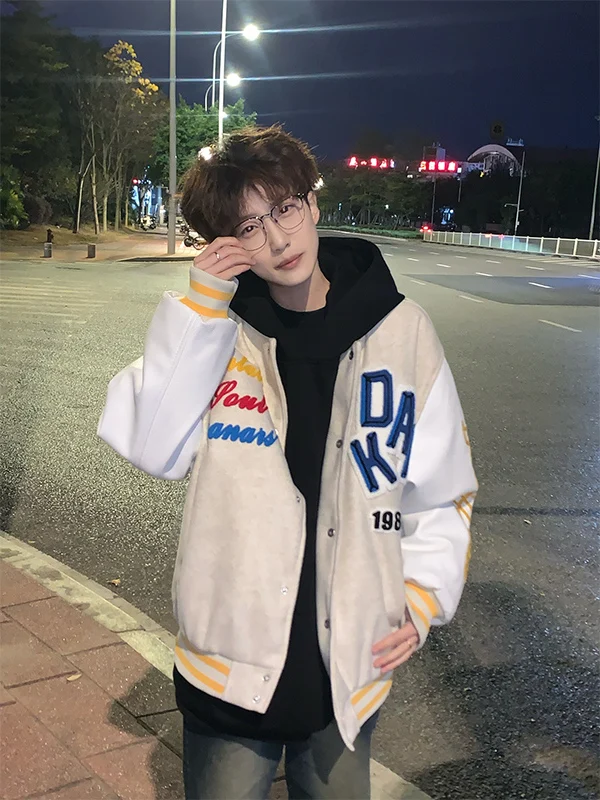 

Мужская весенняя новинка: хлопковая куртка-сэндвич с вышивкой в американском стиле и эффектом «плавающего» шва