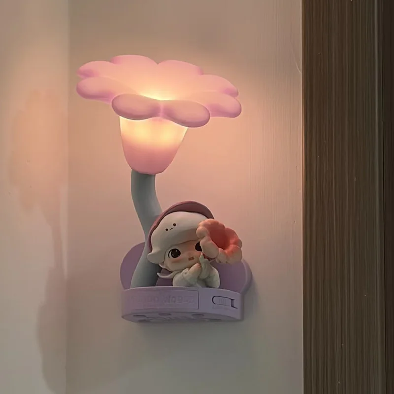 

POP MART Dimoo Moments In Bloom Series Motion-Sensing Night Light Trendy Blind Box Mystery Box Guess Action Figure