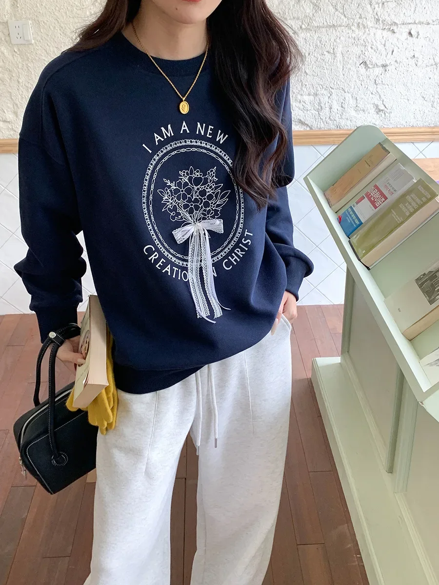 

Женская повседневная толстовка с кружевным бантом, осень 2024, свободная толстовка с длинными рукавами и круглым вырезом из бисера, топ