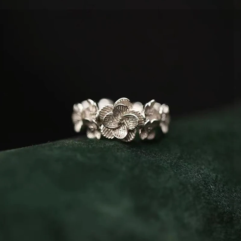Anillo de Plata con Diseño Floral Irregular para Mujer, Joyería de Moda de Lujo Ligero, Accesorios Ajustables para Fiesta