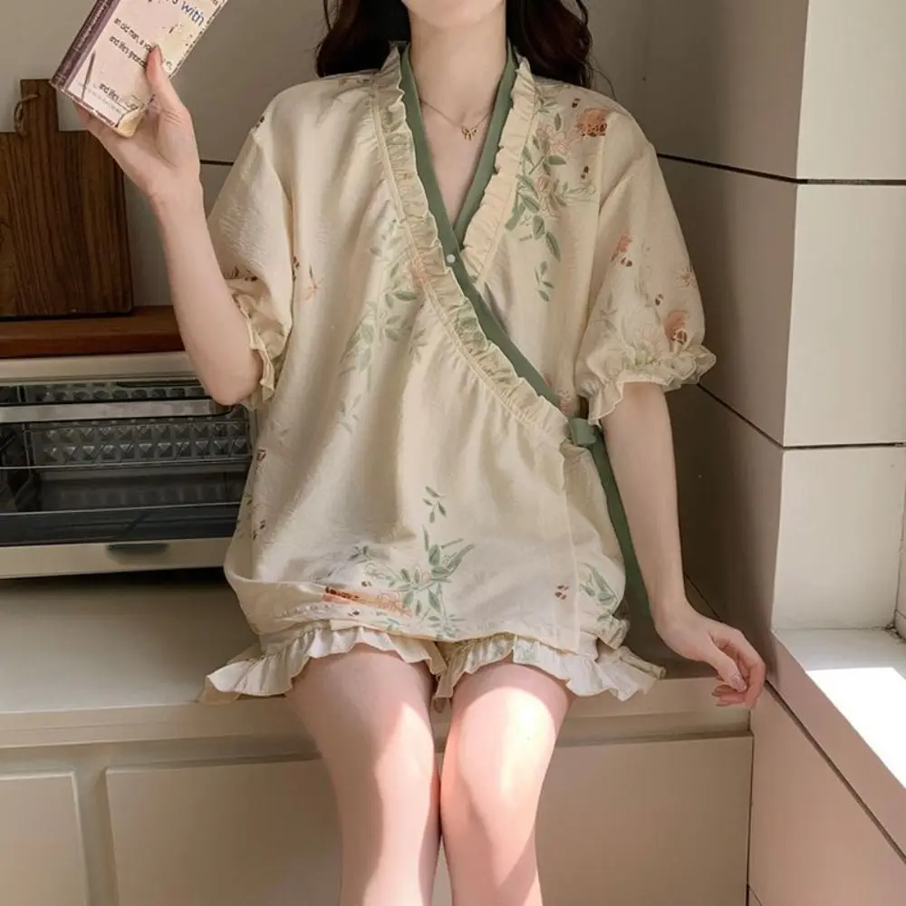 

New Chinese Style Lace Up Pajama Suit Flower V-Neck Shorts Sleeve Nightwear Reffle Women Homewear Two Pieces Sleepwear Sets